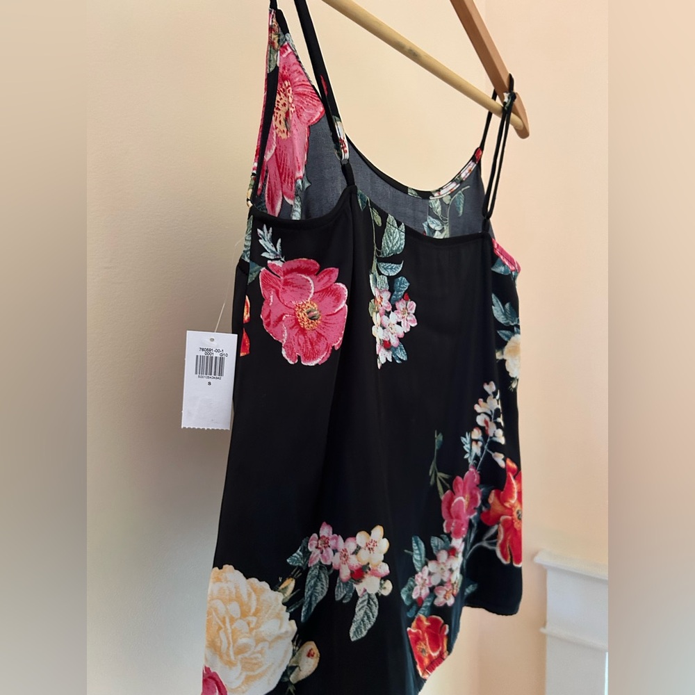 Black Floral Cami Tank | Old Navy | Women Small | NWT | Adjustable Straps - Picture 5 of 7